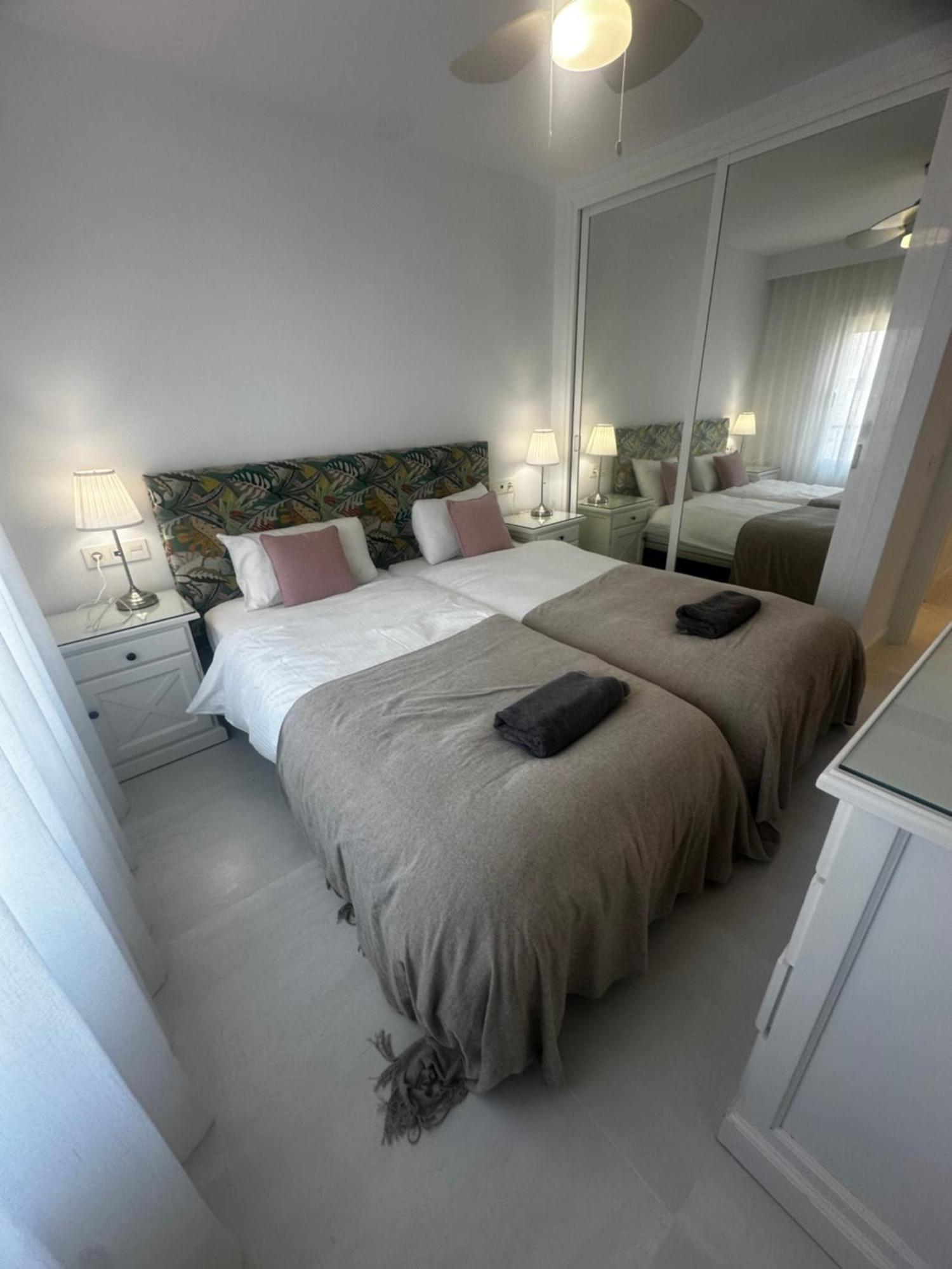 Miraflores Golf Penthouse With The Sea View Costa Apartamento Mijas