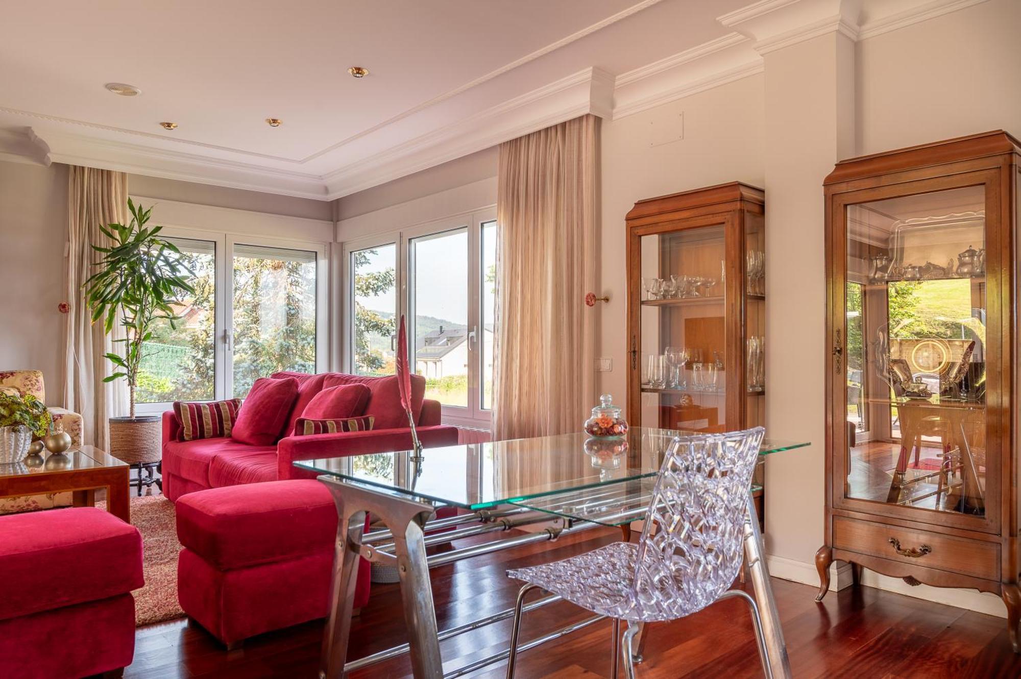 Holiday home Entre Santander Y Cabarceno Con Piscina