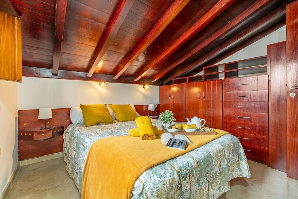 Luxury Plaza Fortuny * Granada