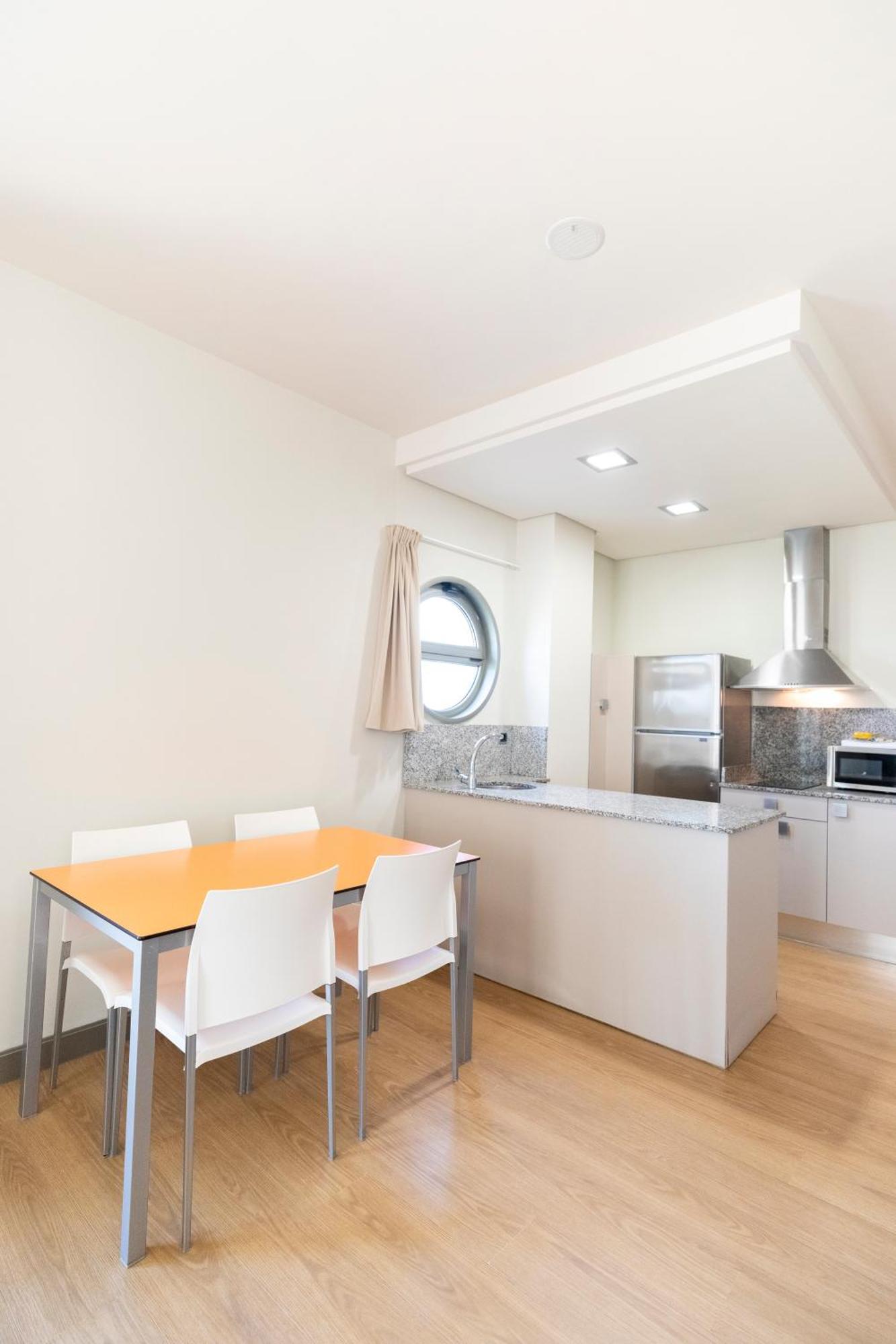 Maritimo Ris Con Garaje Apartamento *