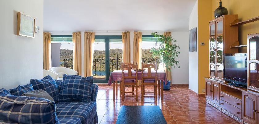 Apartahotel Doña 2*