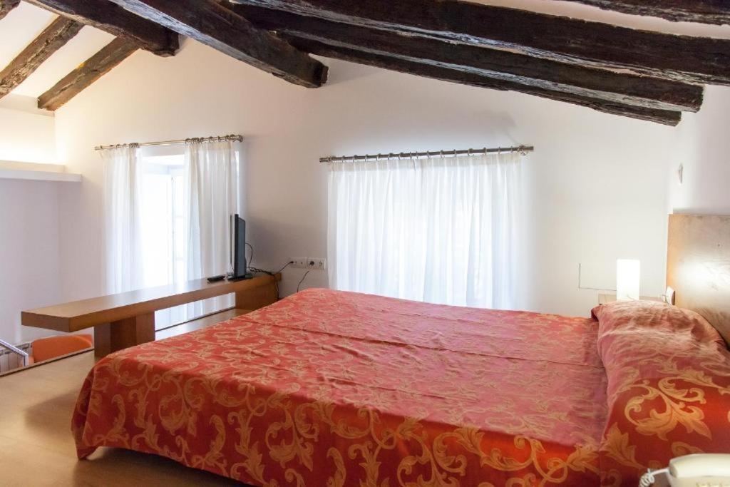 Gastro Hotel La Giraldilla