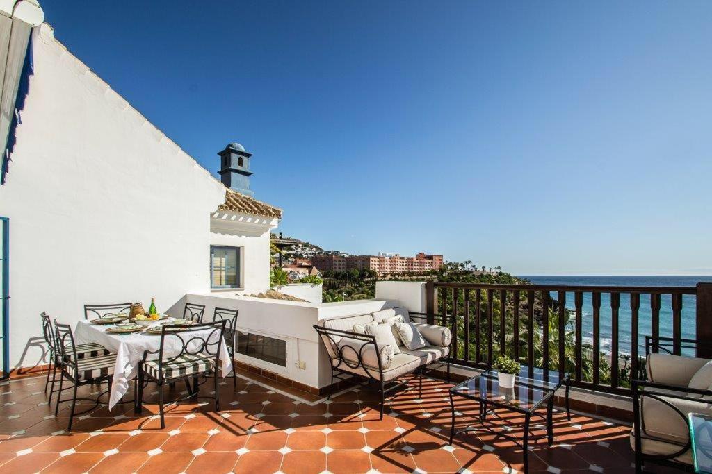Penthouse Paradise *