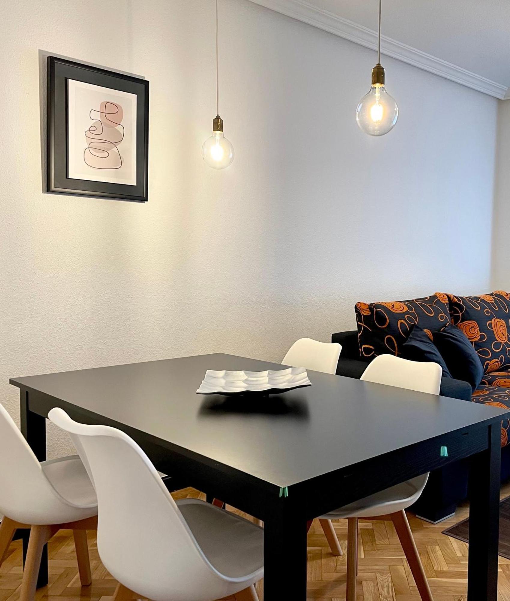 Vivienda Con Parking Incluido - Zona Van Dyck * Salamanca