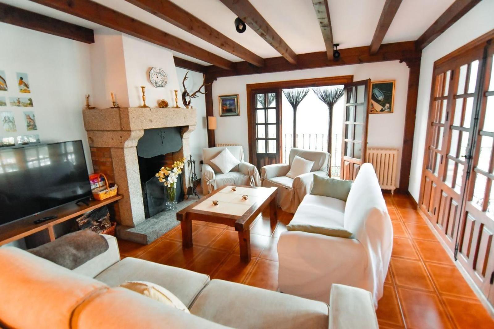El Mirador Del Pico Country house *