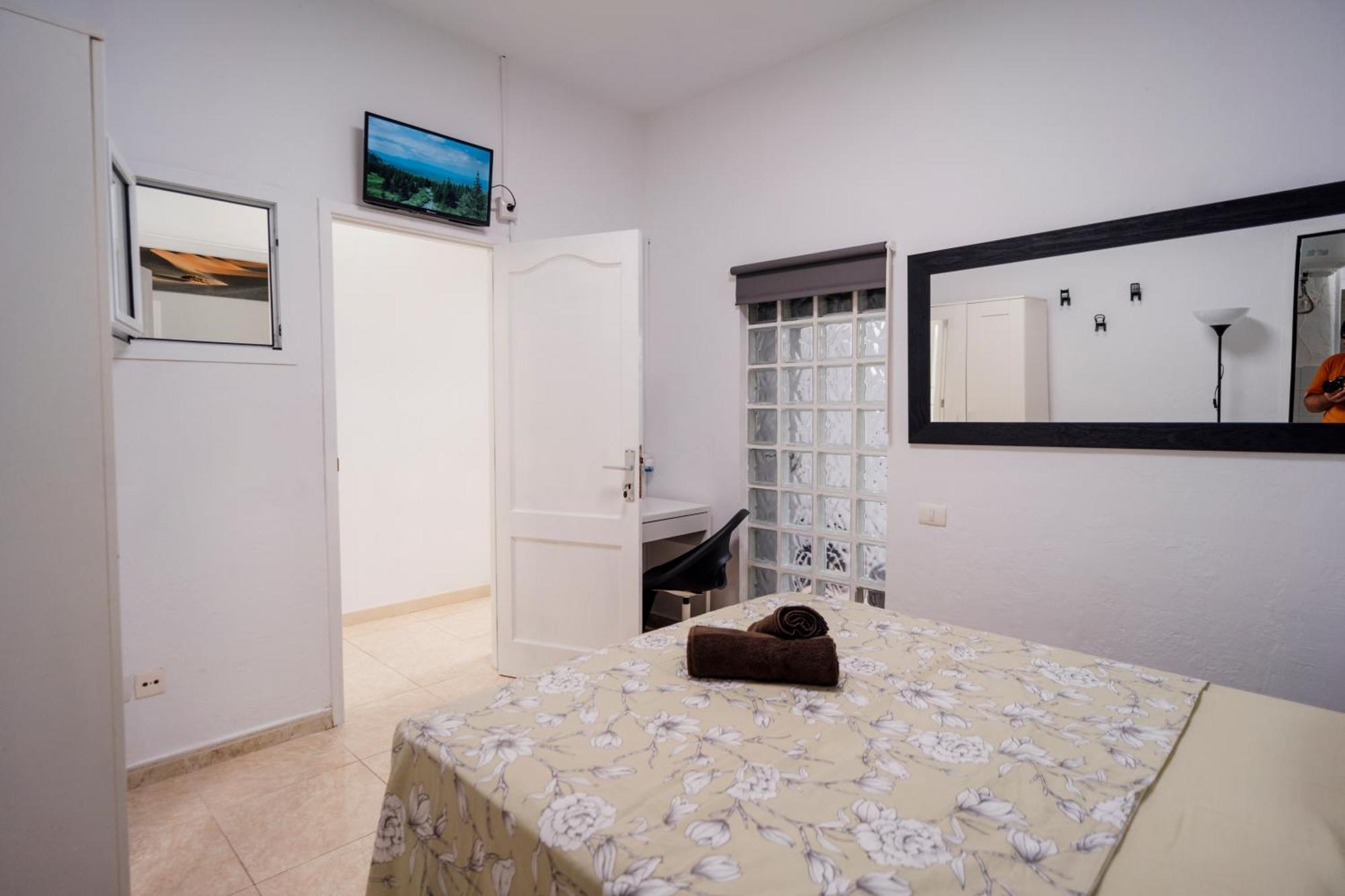 And Student House Guest house *