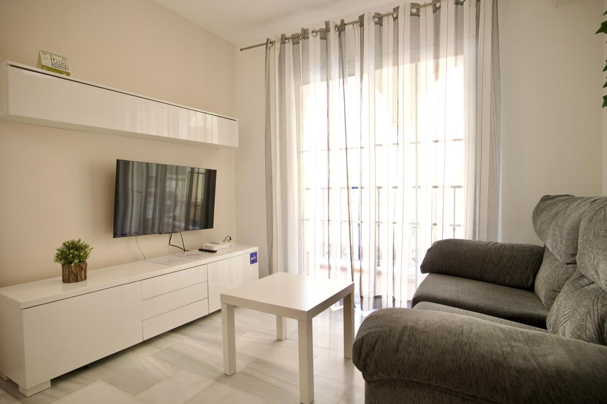 Apartment Bonito Cerca De La Playa De *