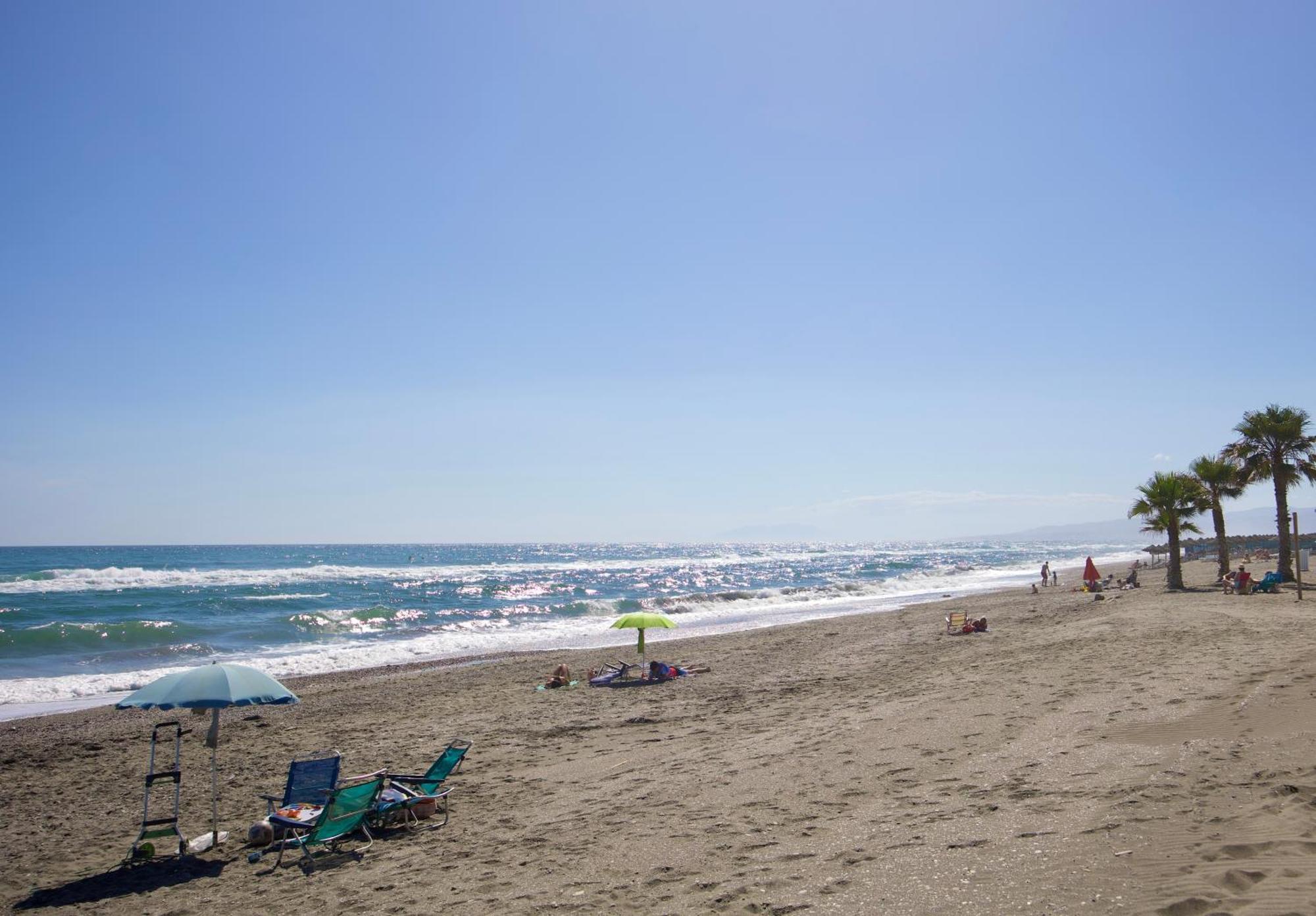 Bonito Cerca De La Playa De *