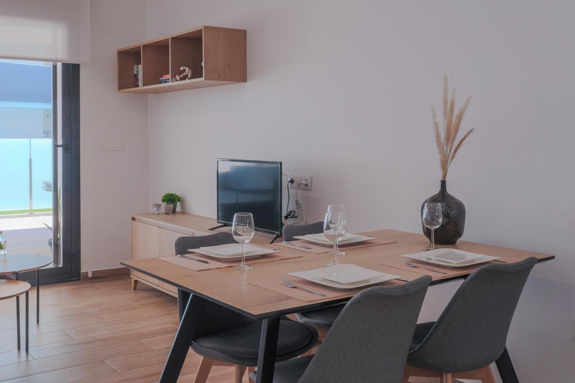 Apartment Luxury 2 Bedroom By Coeli Holidays Los Alcazares