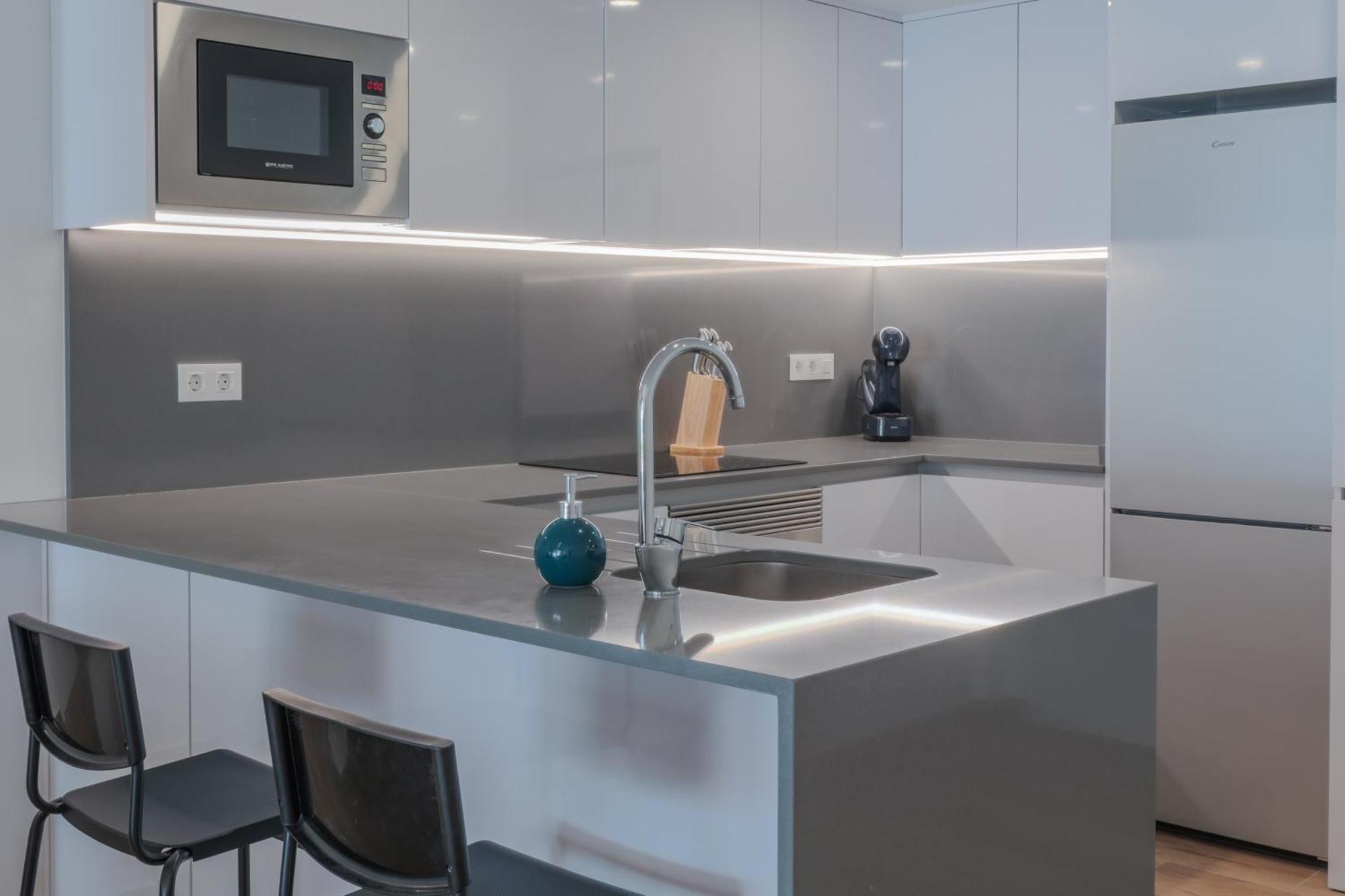 Luxury 2 Bedroom By Coeli Holidays * Los Alcazares