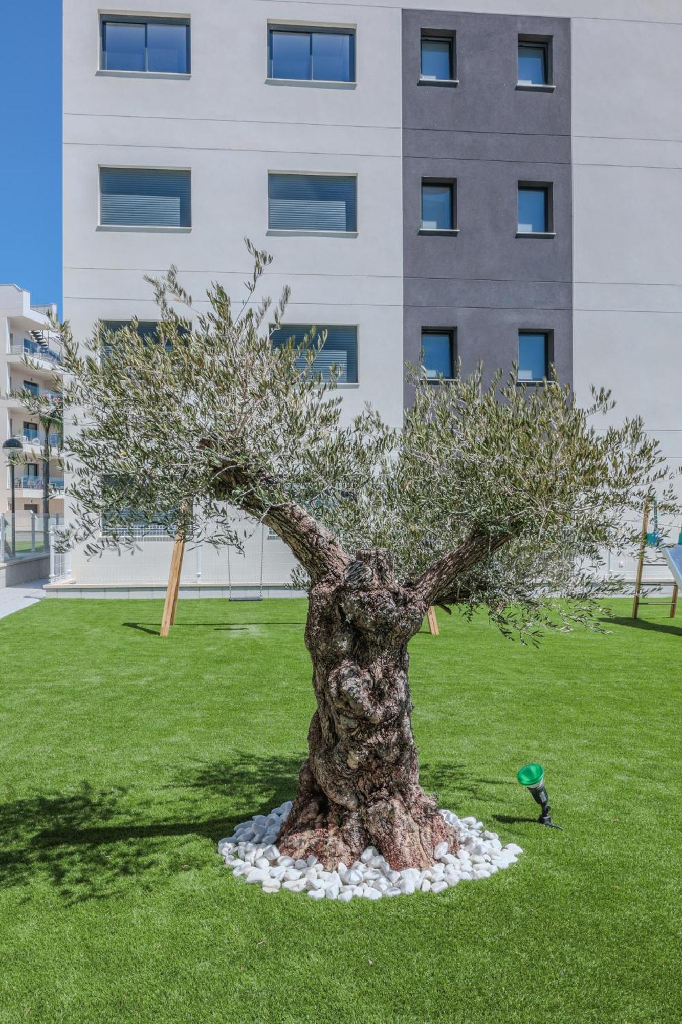 Apartment Luxury 2 Bedroom By Coeli Holidays