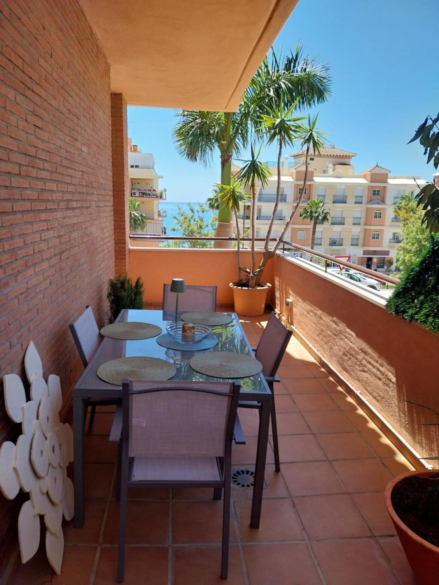 Lumarthia Apartment