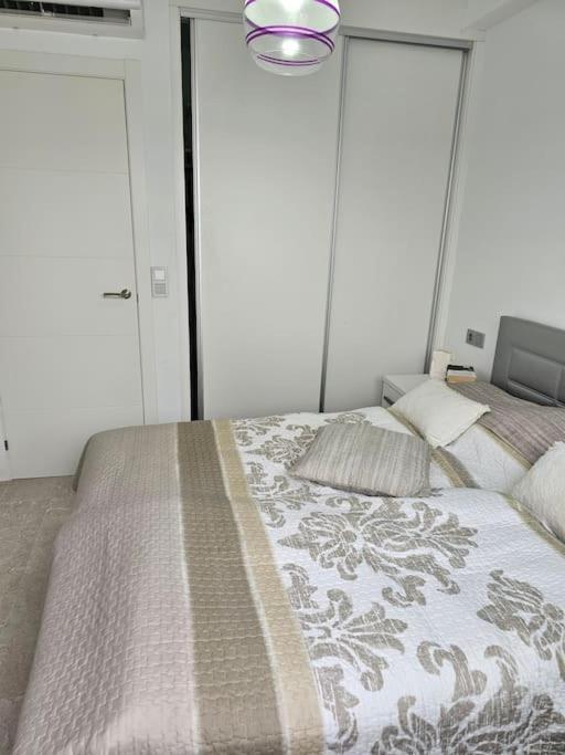 Mycondo Es - Cabo Roig, Alicante Villa *