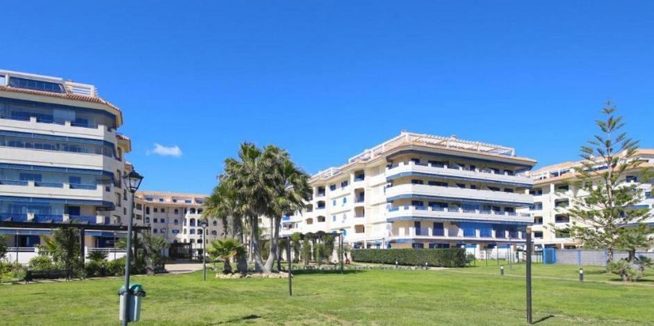 La Noria Playa Sabinillas - Beachfront San Luis de Sabinillas