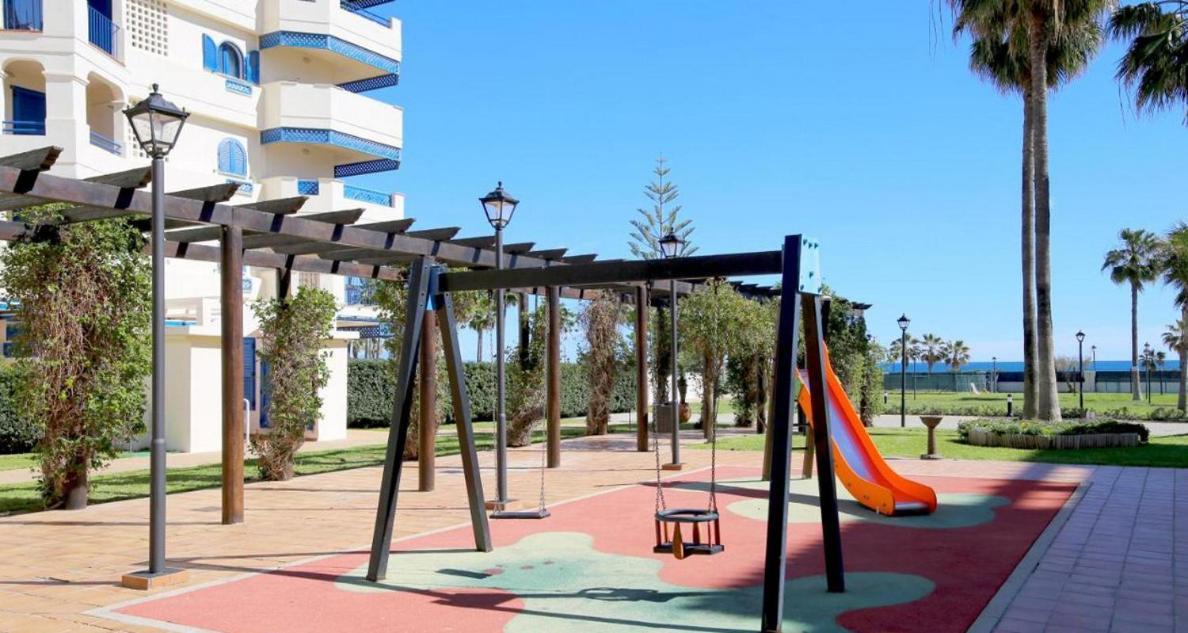 La Noria Playa Sabinillas - Beachfront * San Luis de Sabinillas