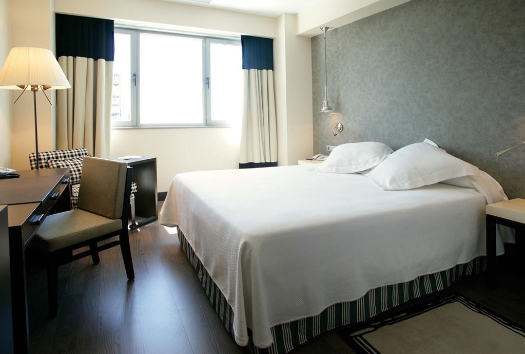 Hotel Nh 4*