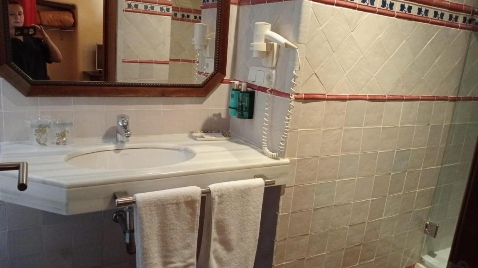 Hotel Casa Palacio Pilar Del Toro 3*