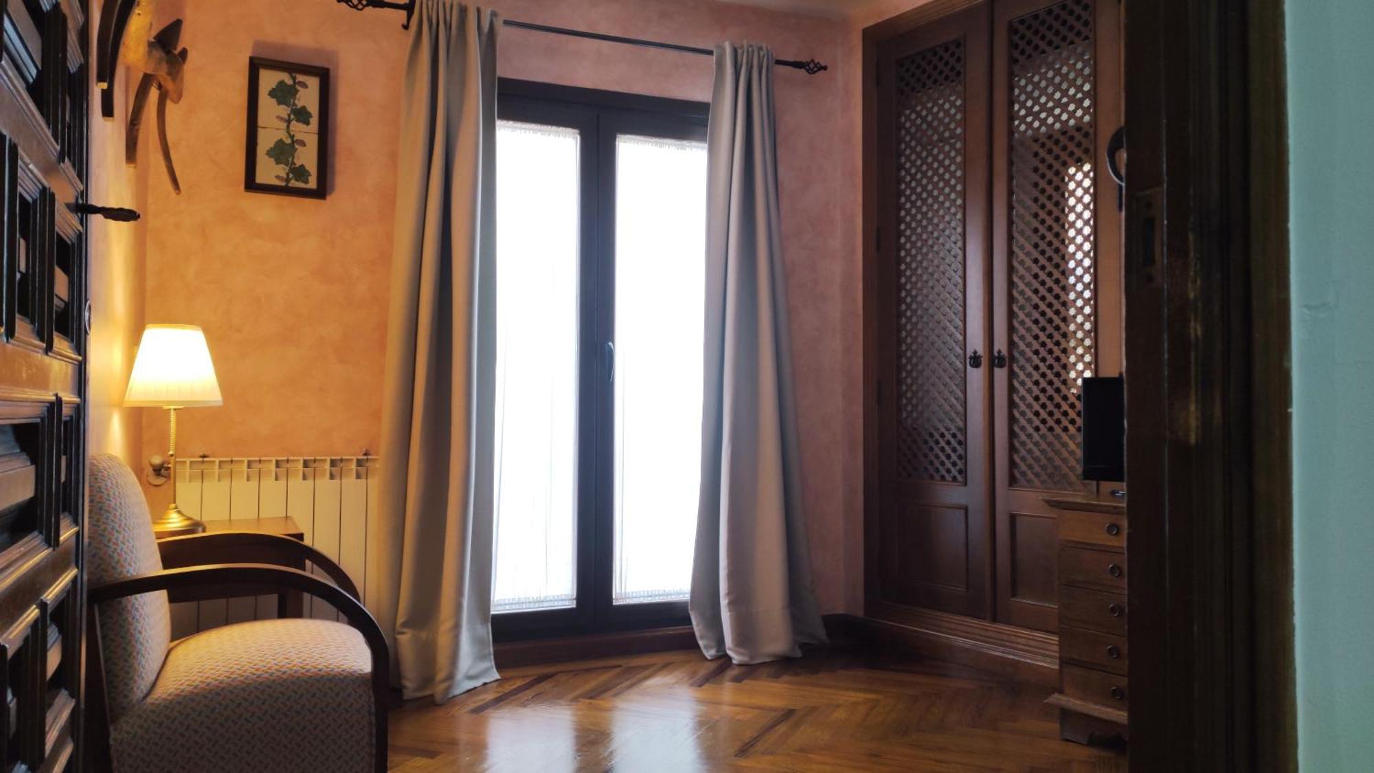 Guest house La De Manolo 2*