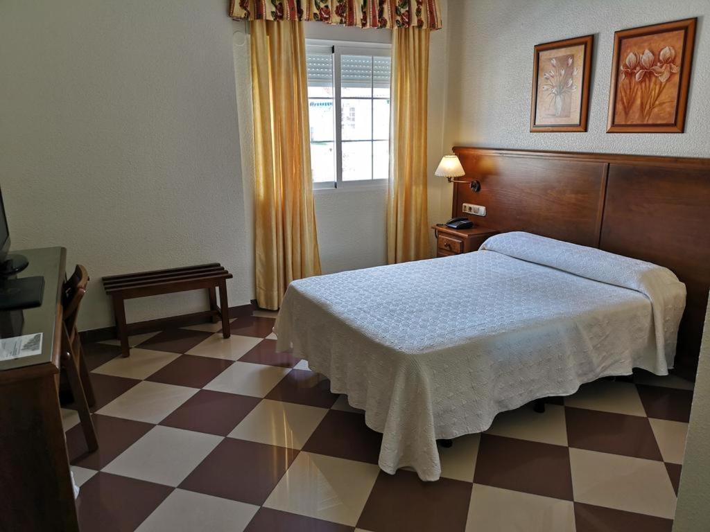 Avenida Tropical Hotel Salobreña