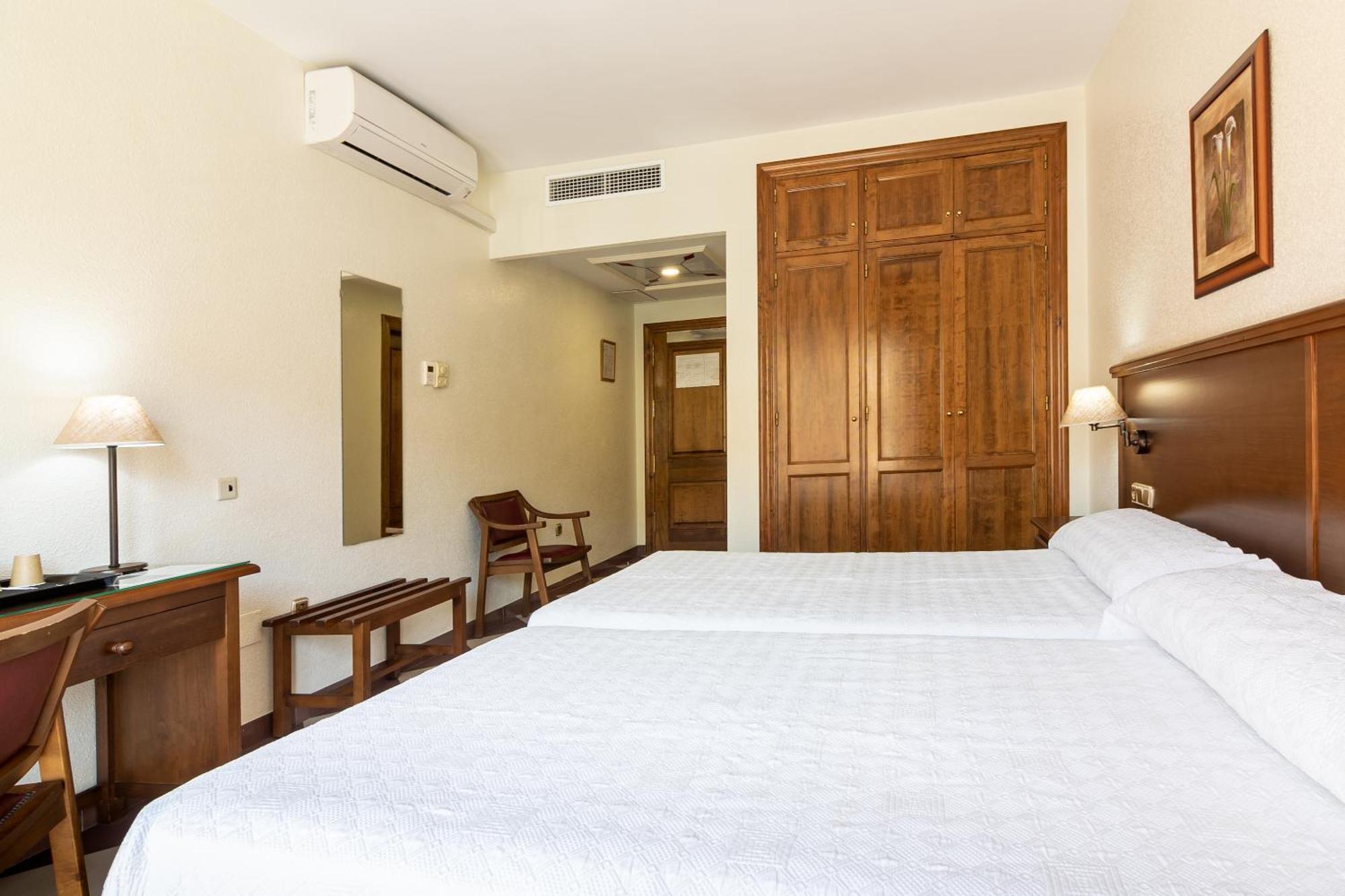 Avenida Tropical By Bossh! Hotel 3*