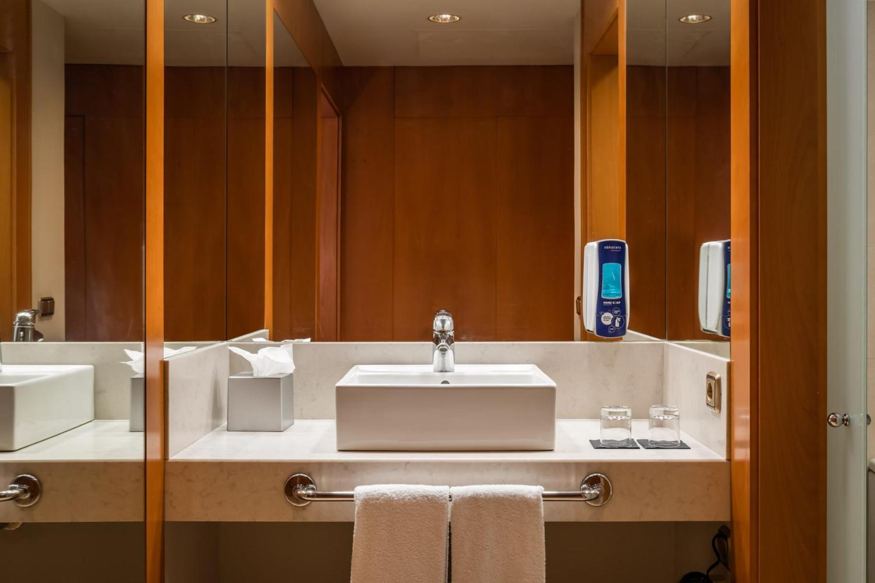 Hotel Sb Ciutat 4*