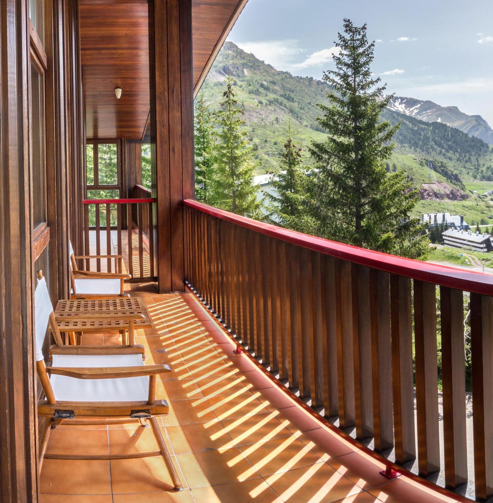 Snoe Hotel