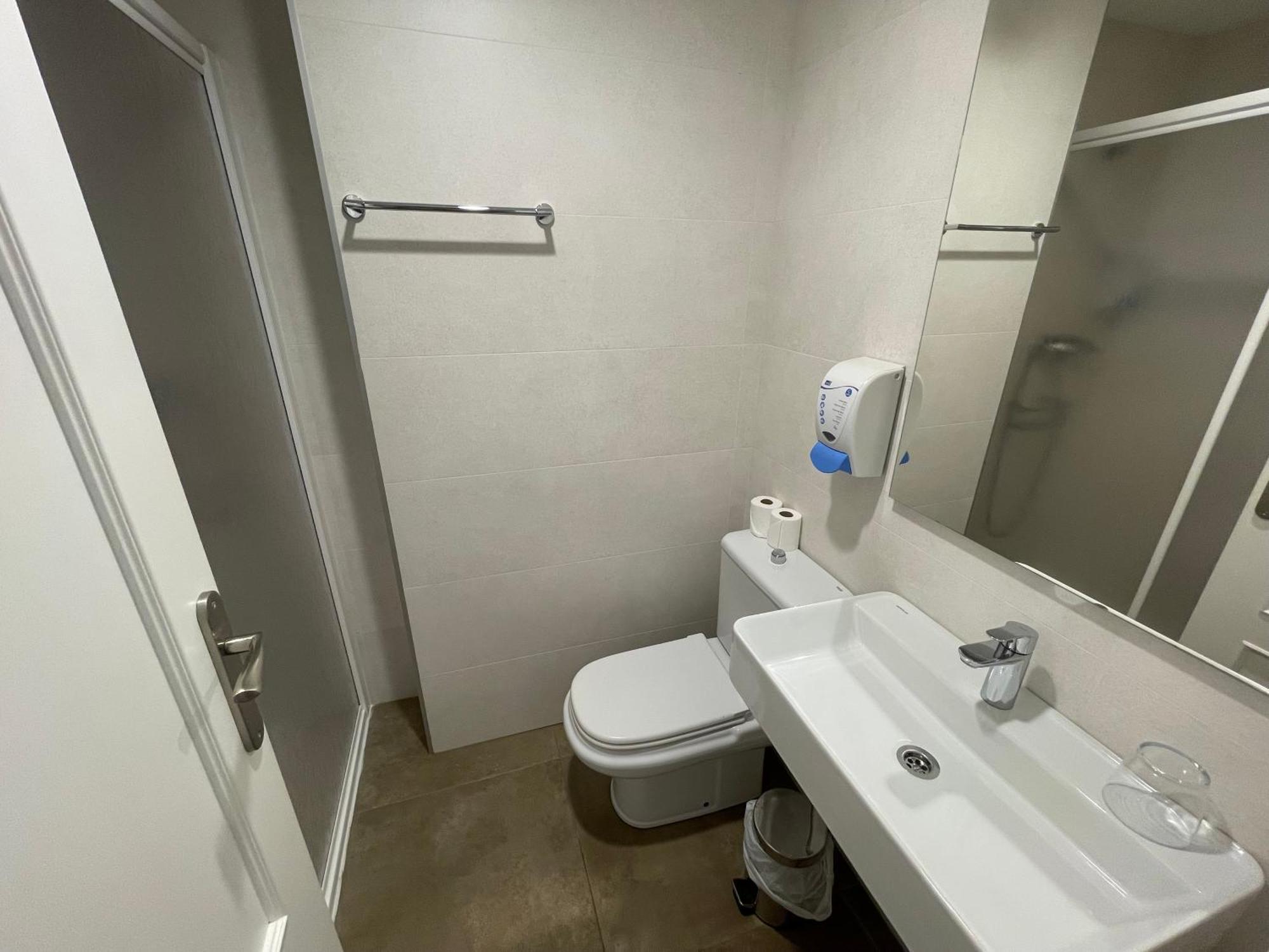 Txiki Polit Guest house 2*