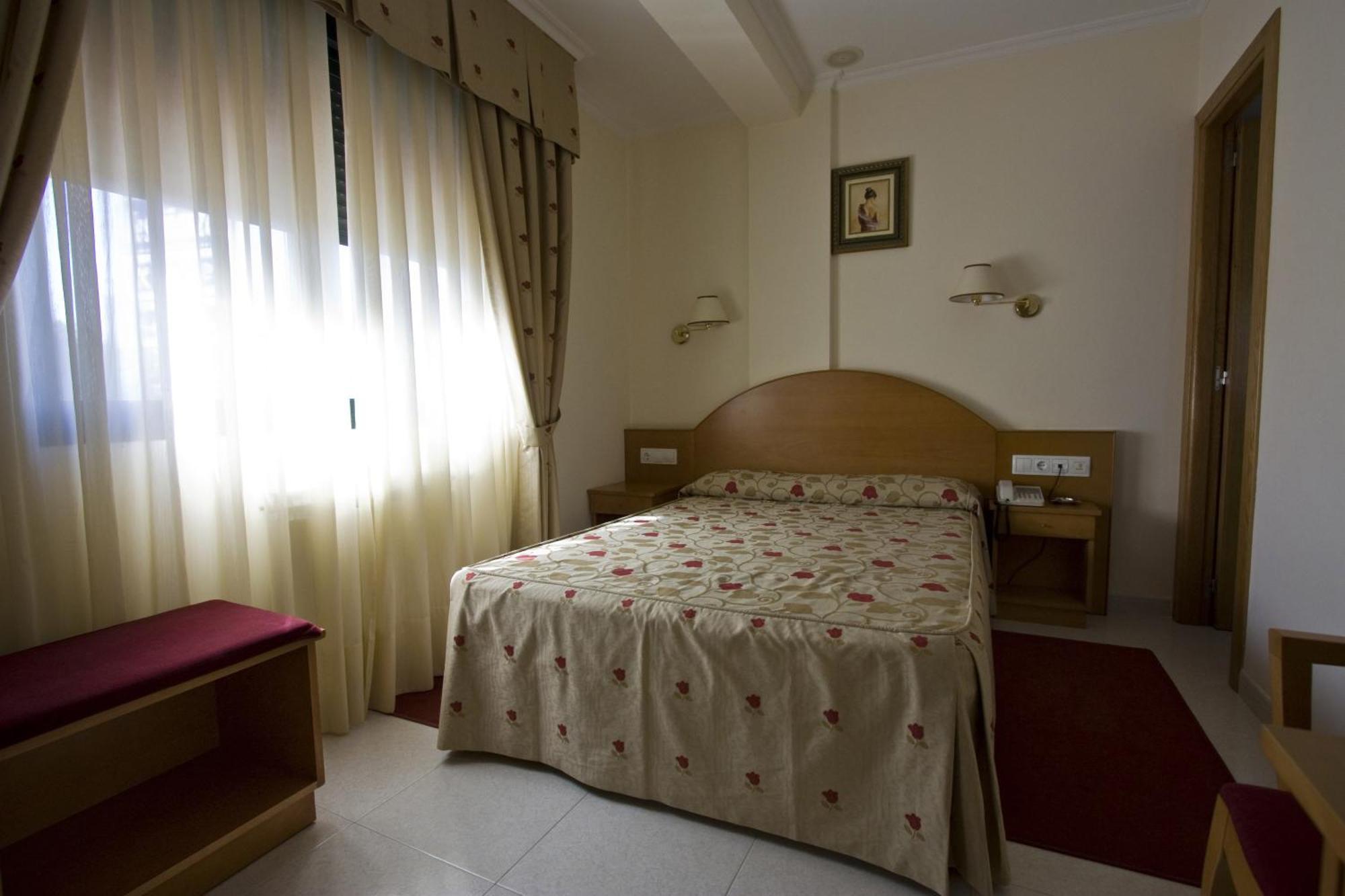Cabo Festiñanza Hotel