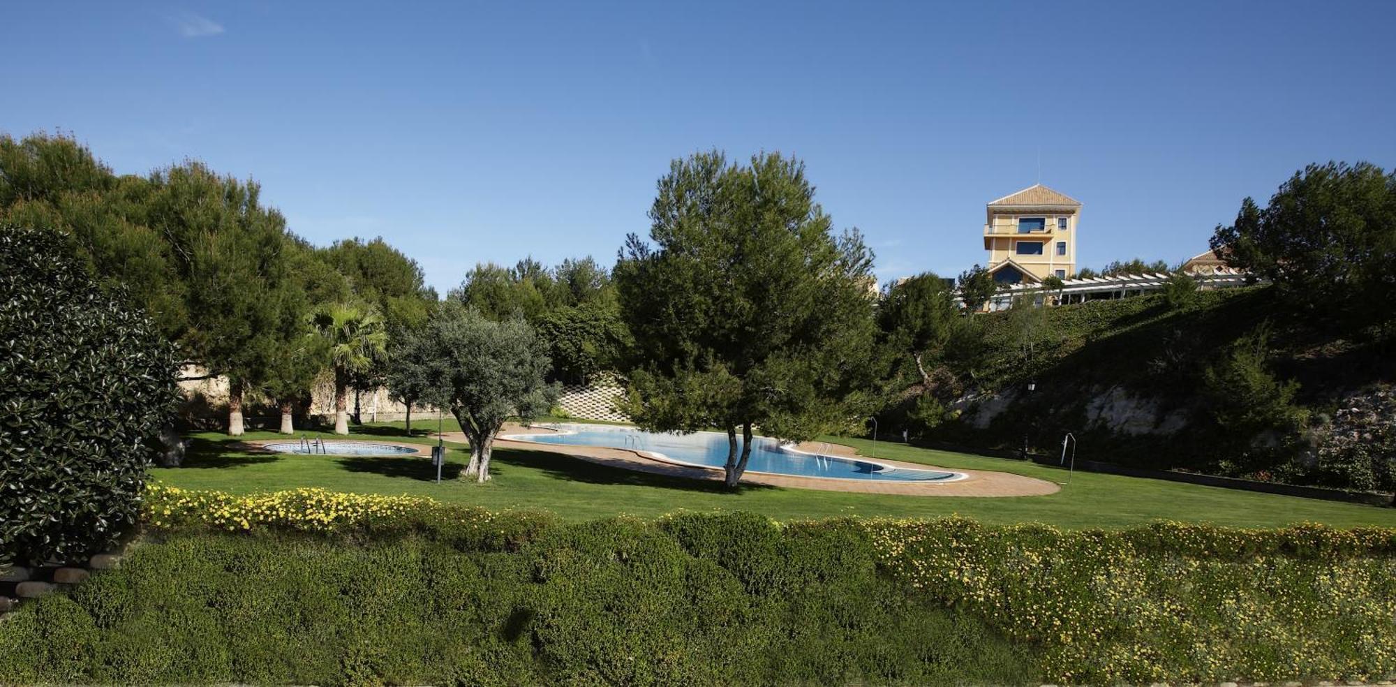 Hotel Golf 4*