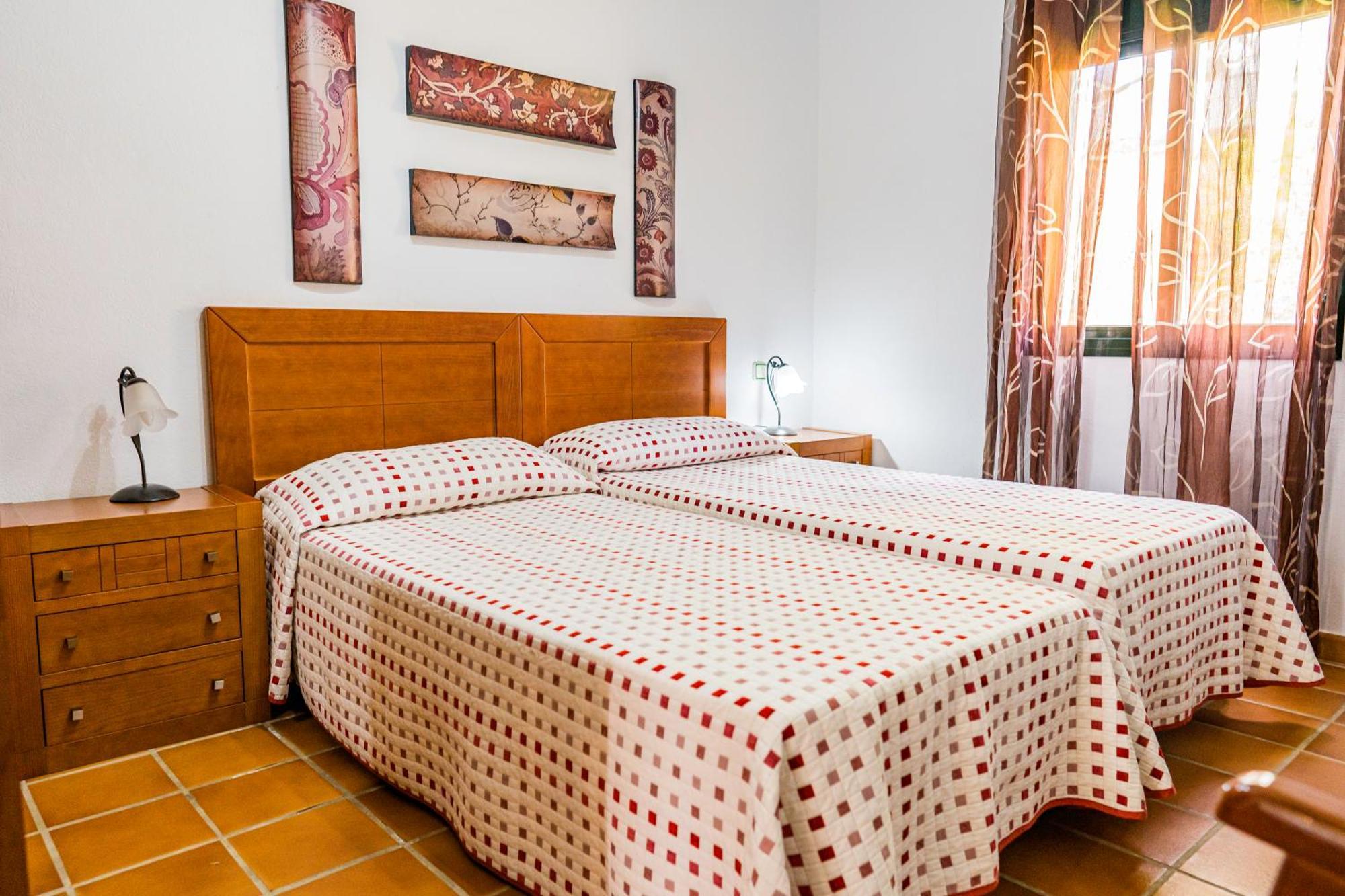 Hotel Complejo Veneros Santa Ana La Real