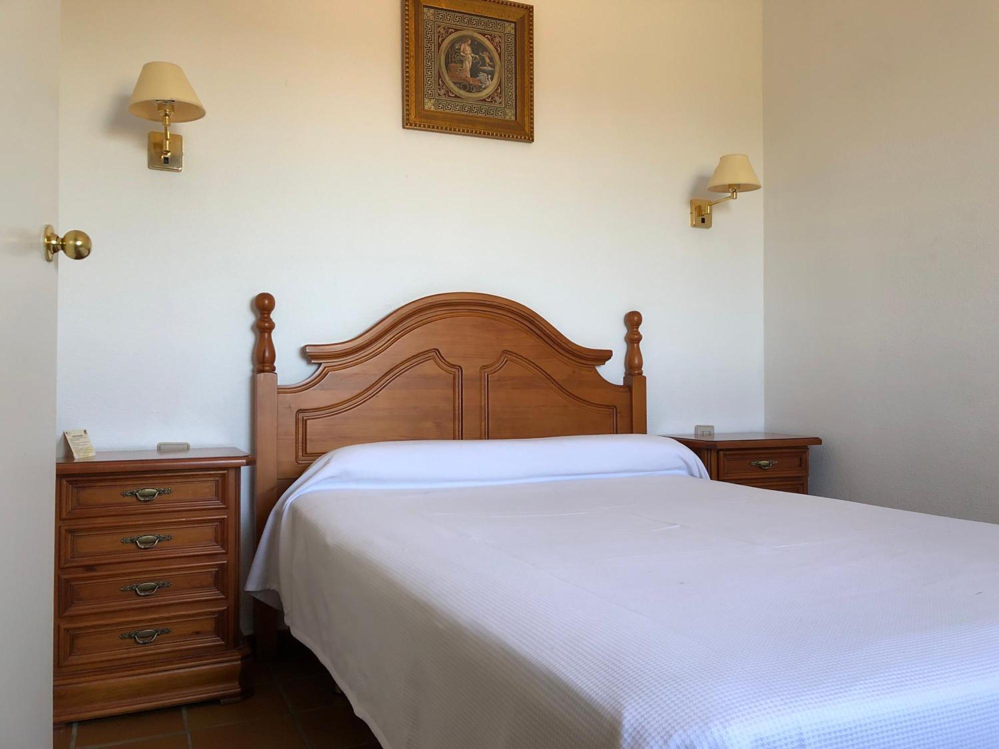 Apartahotel Atalayas Extremadura *