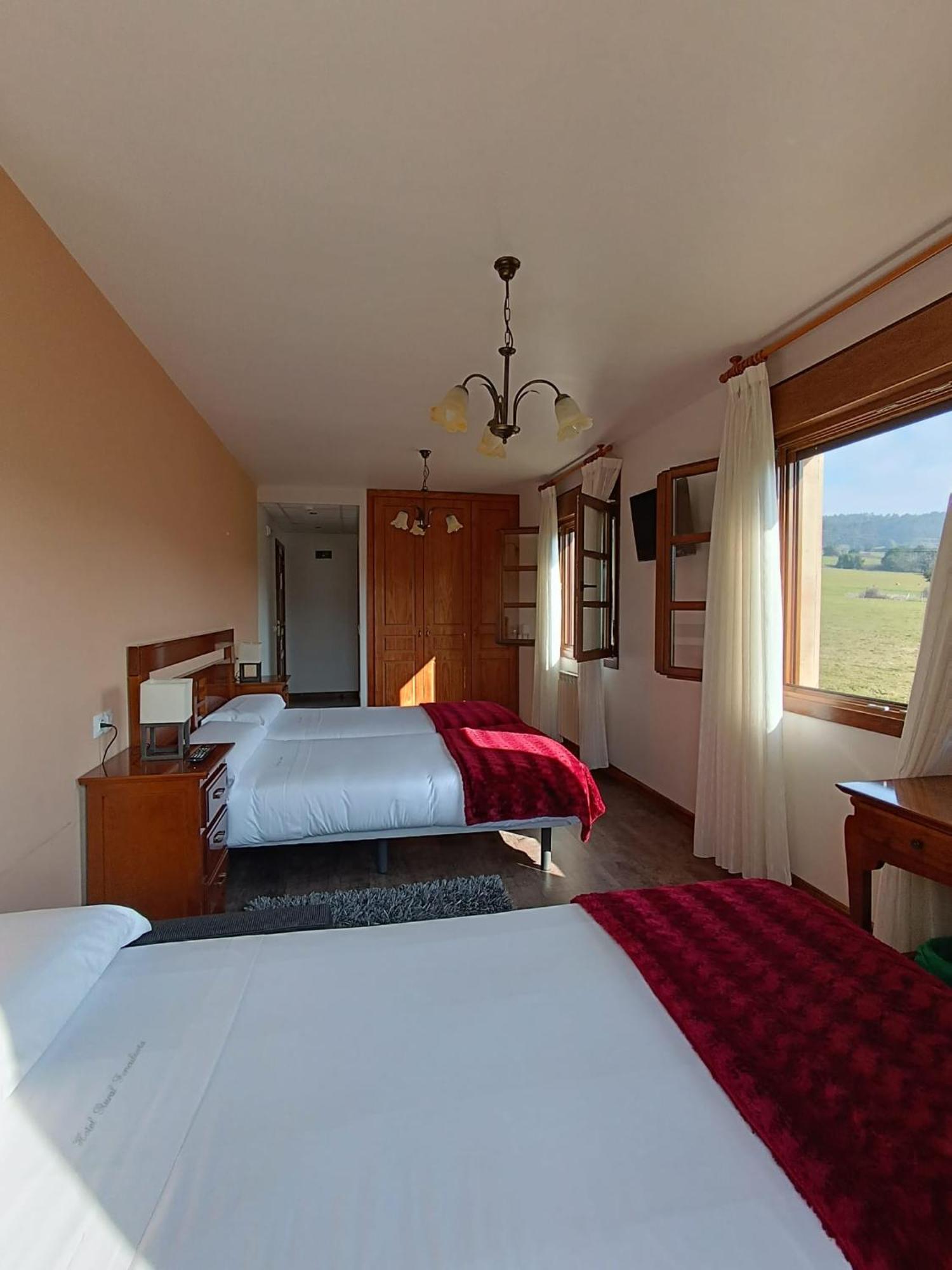 Rural Foncubierta Hotel 3*