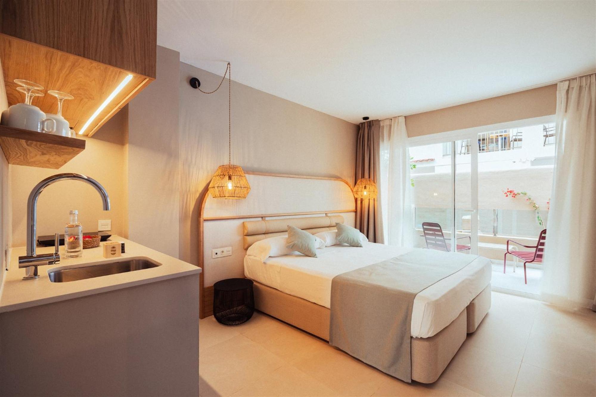 Hotel Santos Ibiza - Adults Only 4*