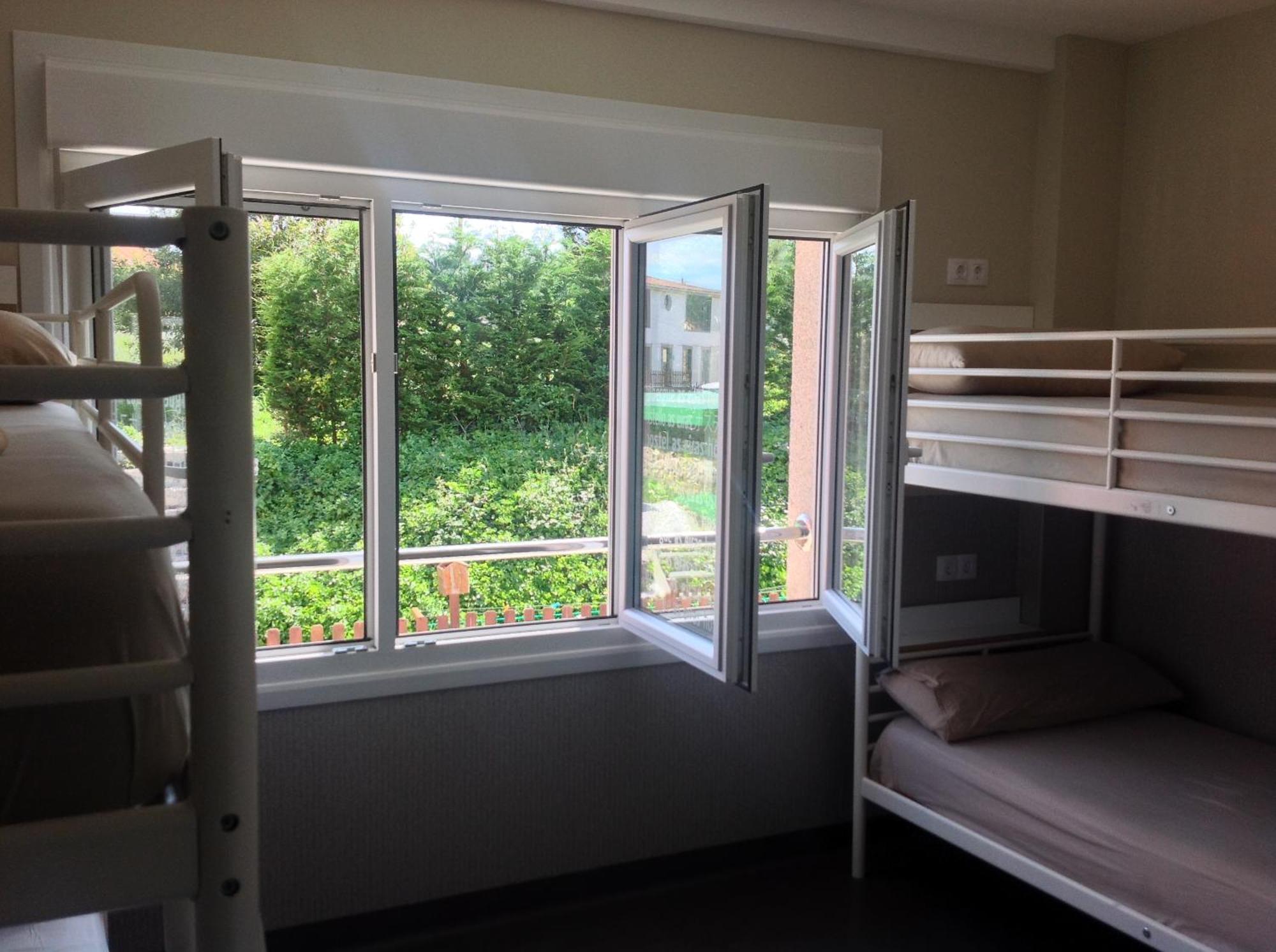 Hostal As Eiras *