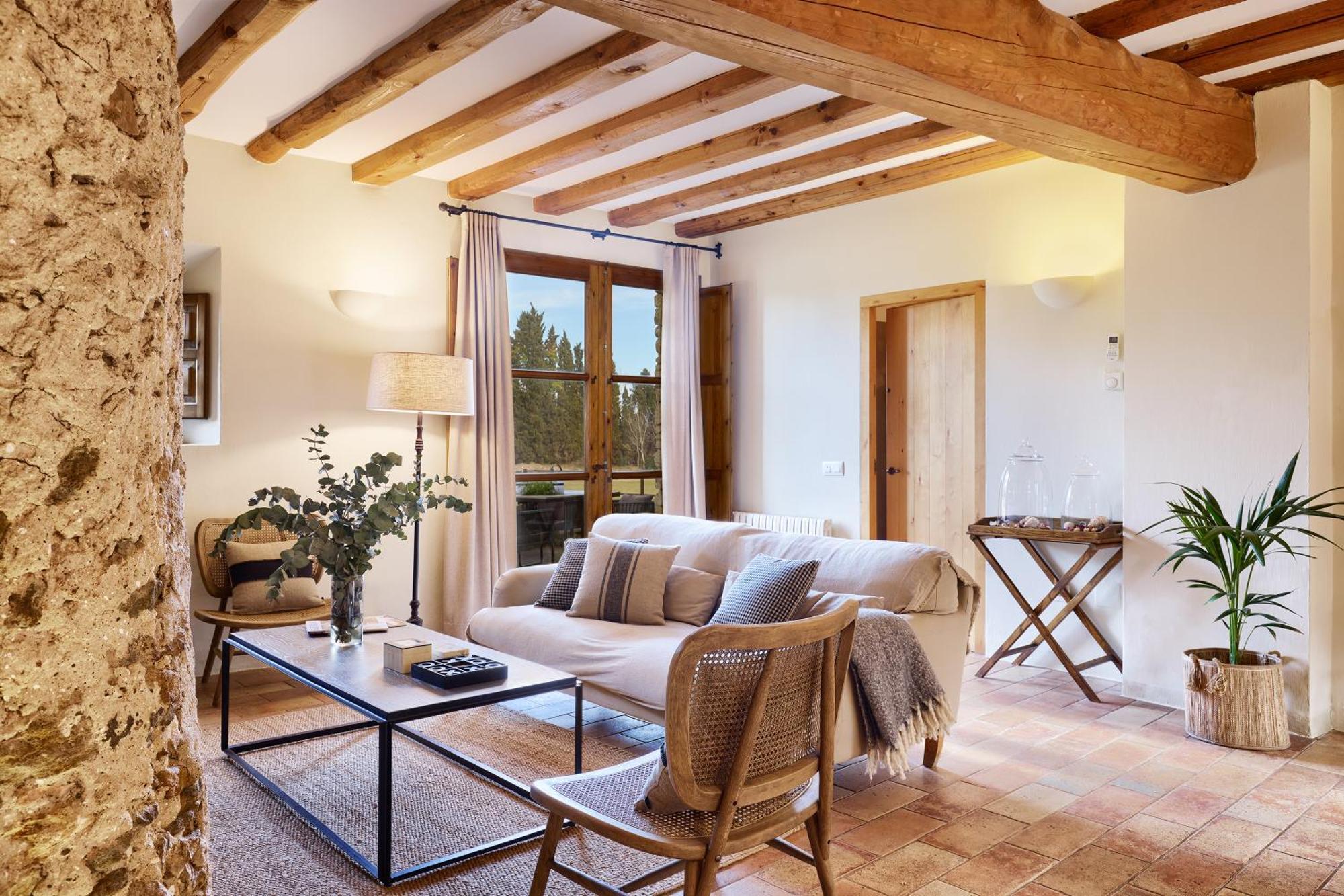 Mas Ametller Country house *
