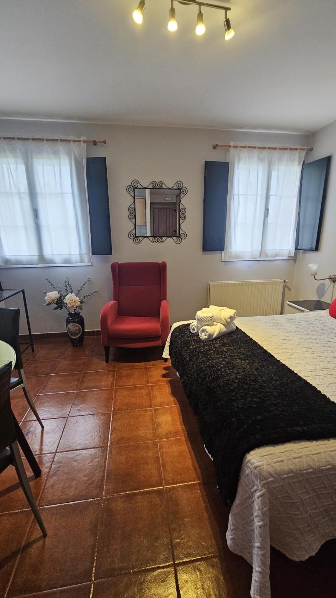Castello Apartment *
