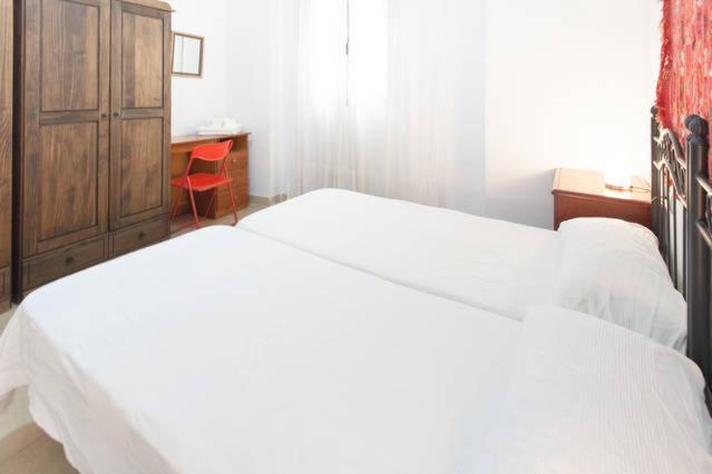 Apartamento Turísticos La Encarnación