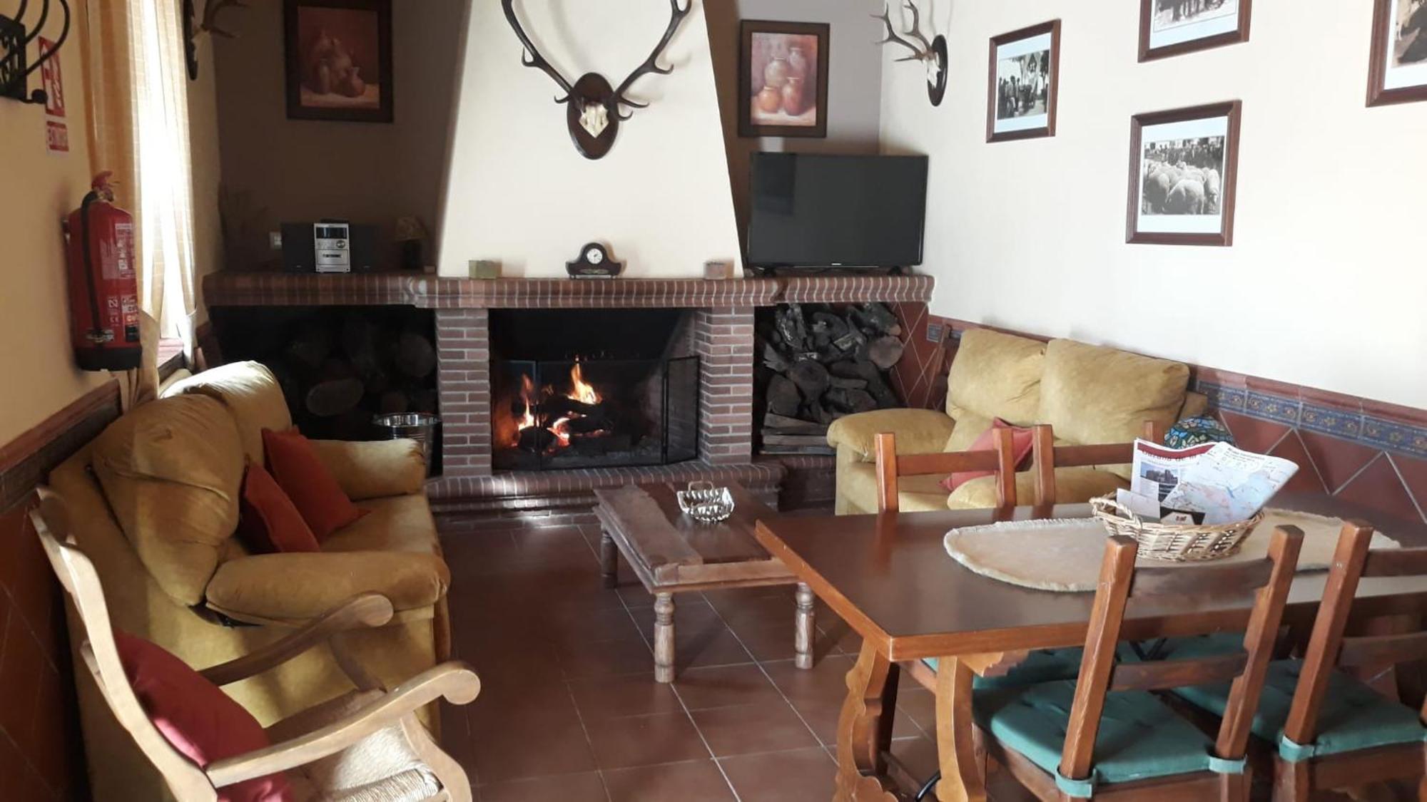 La Dehesilla Casa rural *