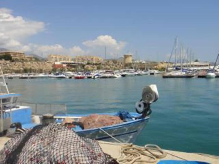 Beachside In The Centre Of El Campello