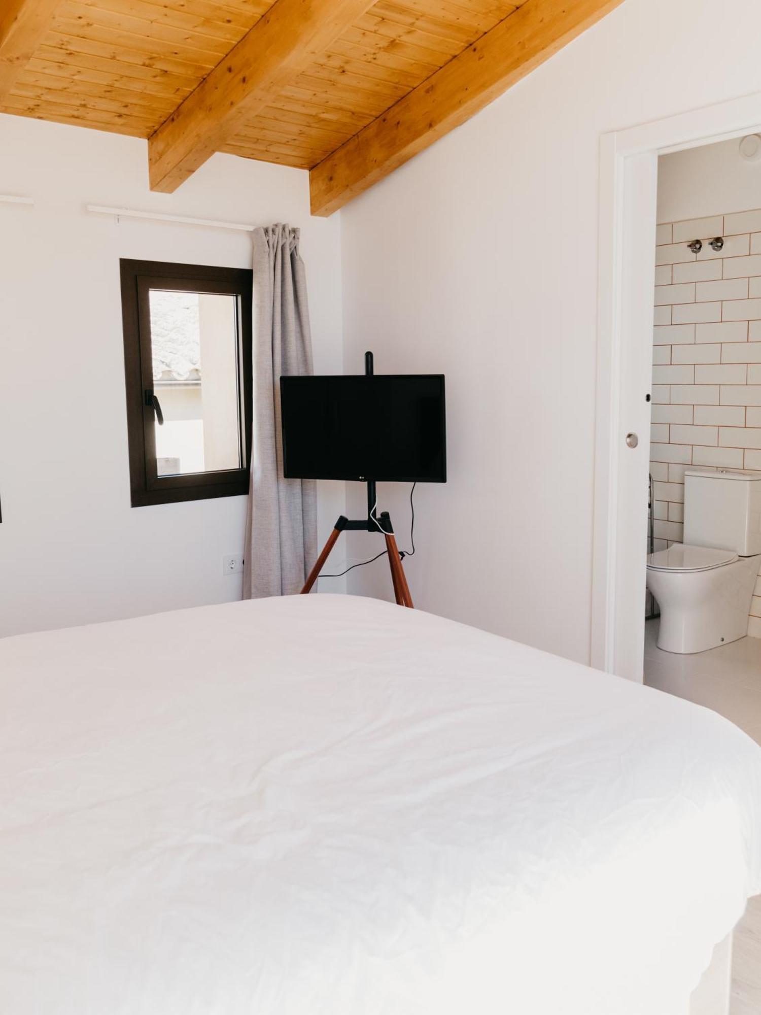 Camins Del Priorat : Ermita Pinyeres Apartamento *