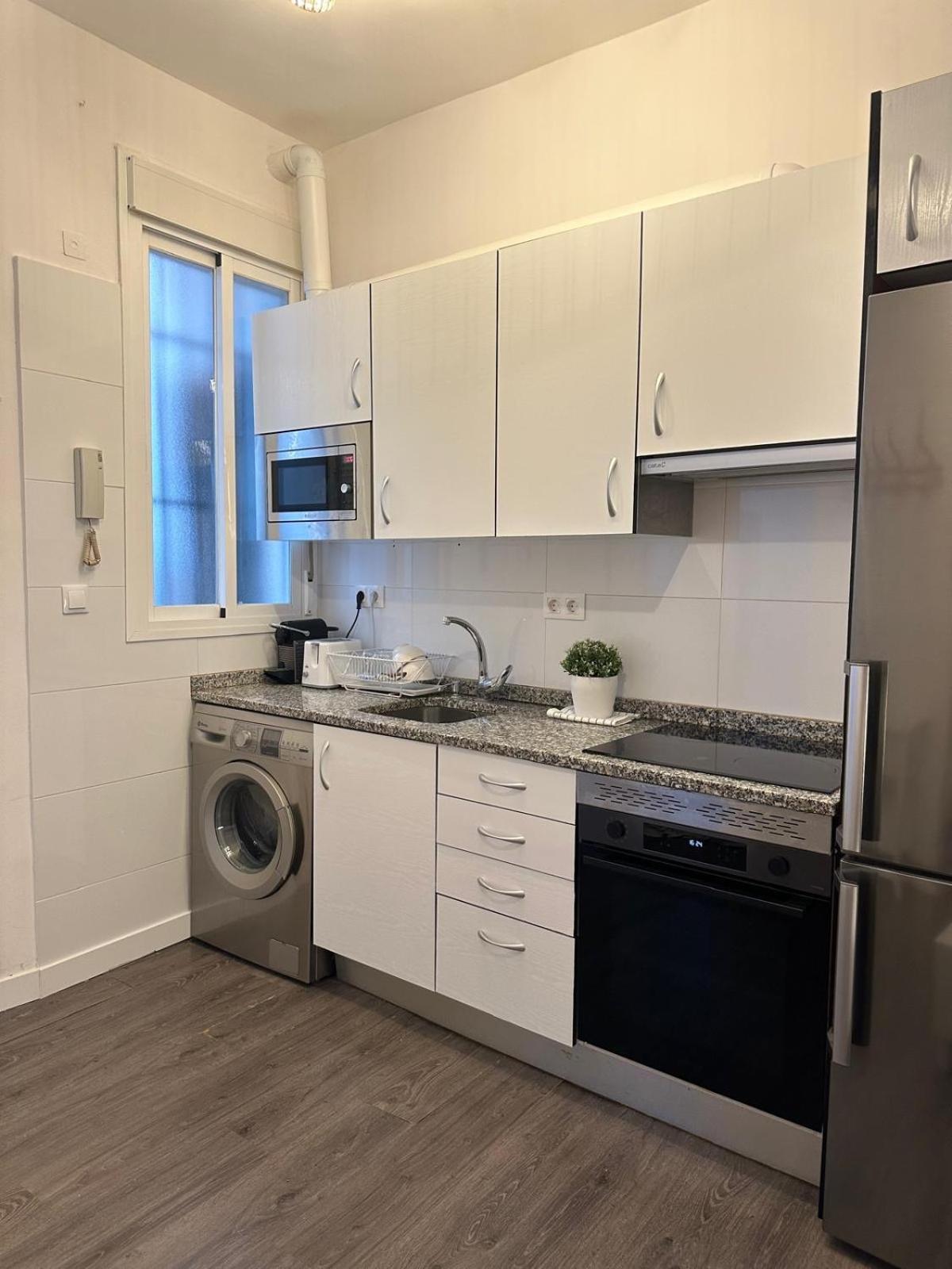 Apartamento Centrico Y Tranquilo Madrid