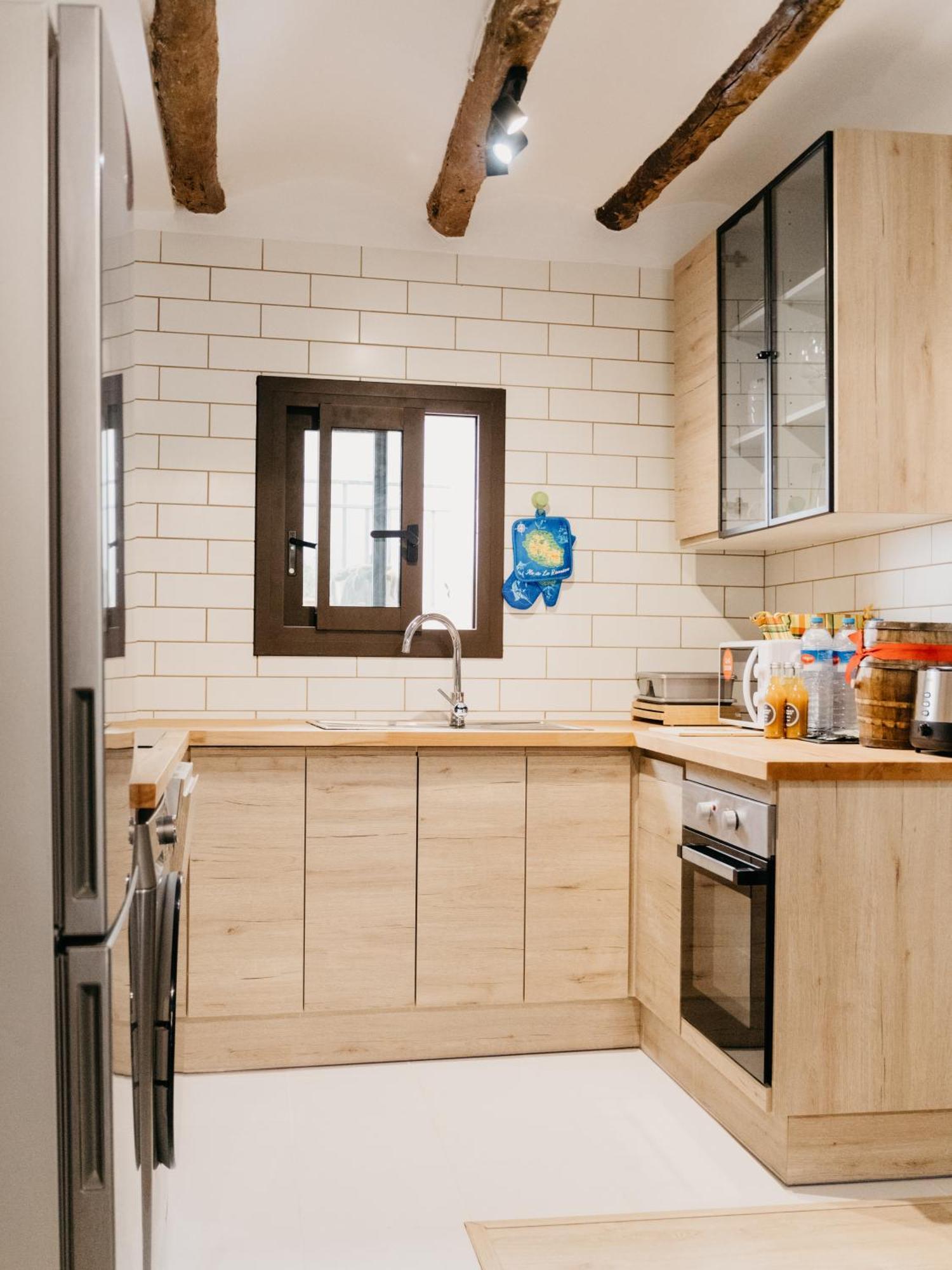 Apartamento Camins Del Priorat : Ermita Pinyeres *