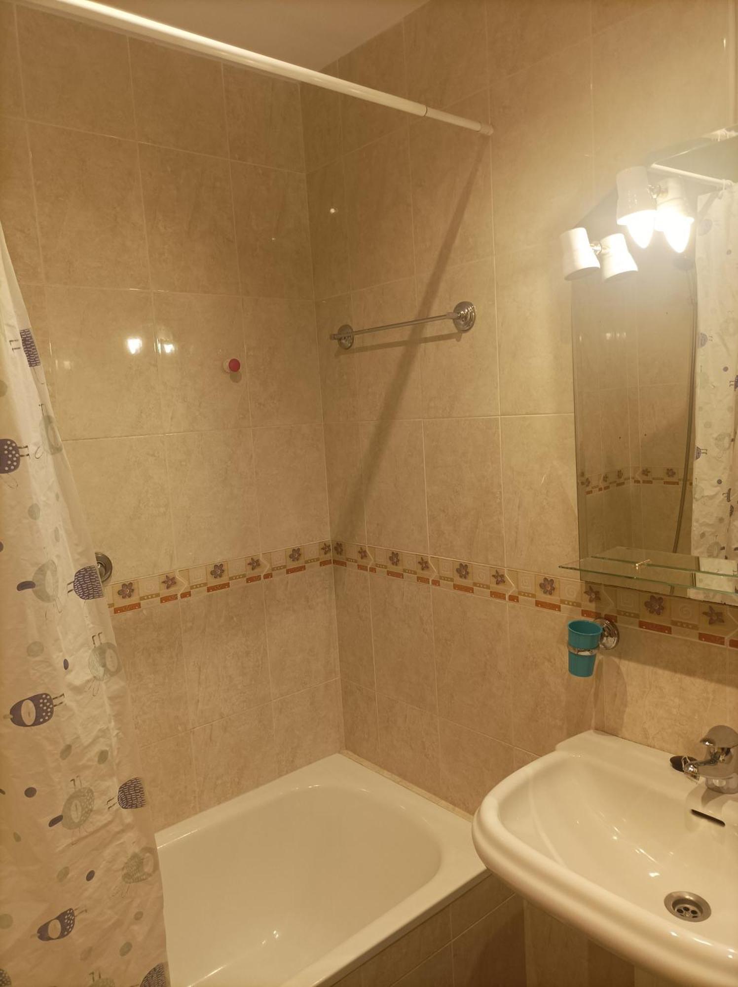 Apartamento 2 *
