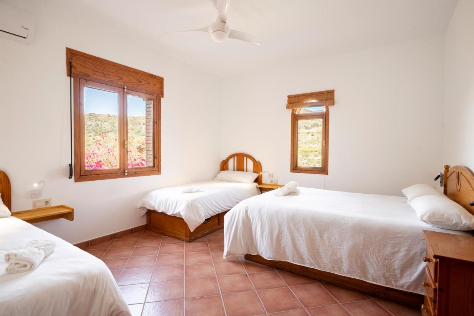 Breathtaking Velez Viewpoint Villa *