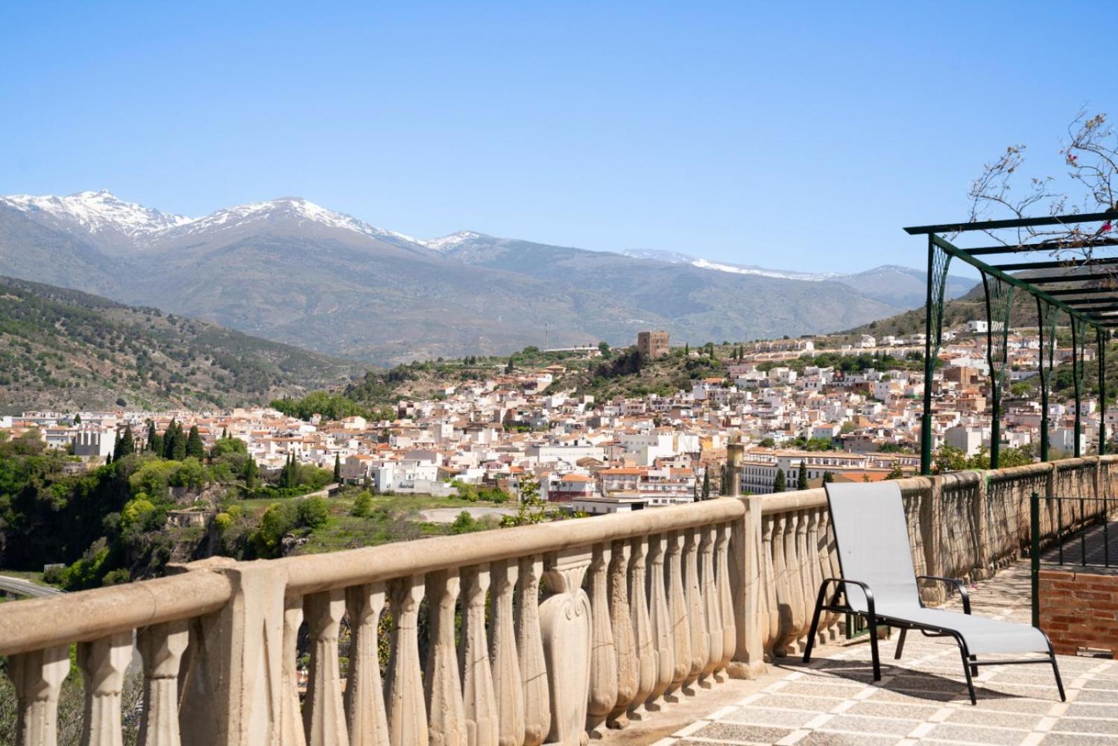 Breathtaking Velez Viewpoint * Vélez de Benaudalla
