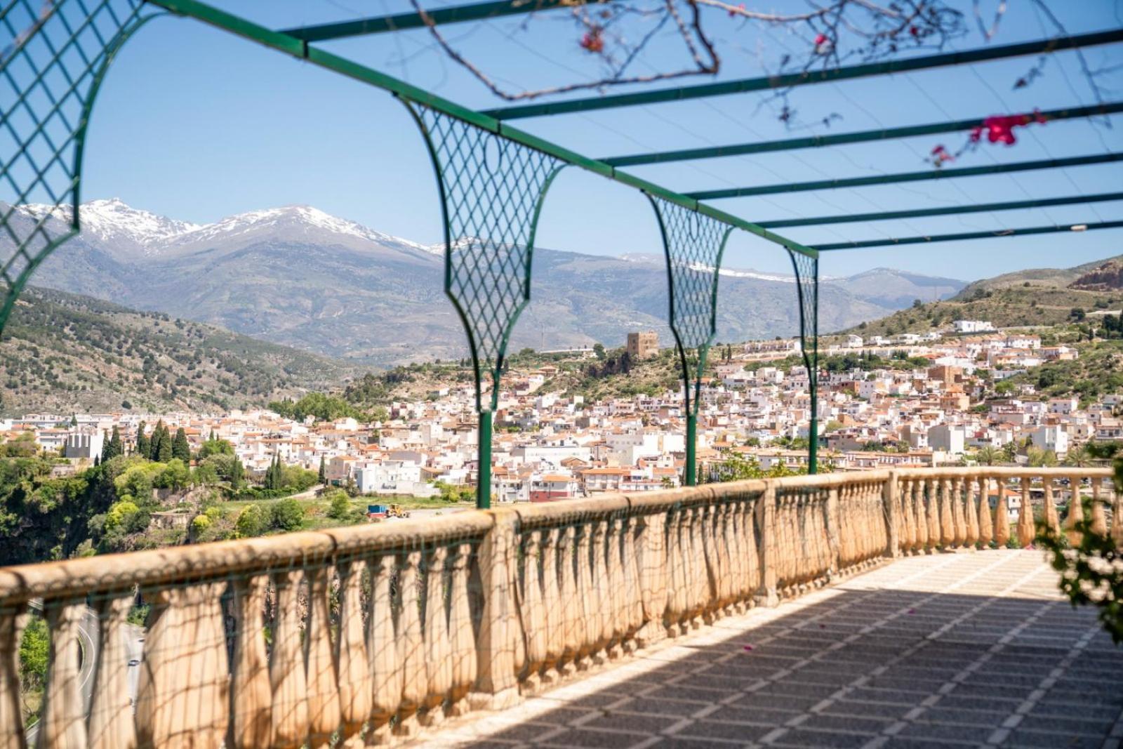 Breathtaking Velez Viewpoint *