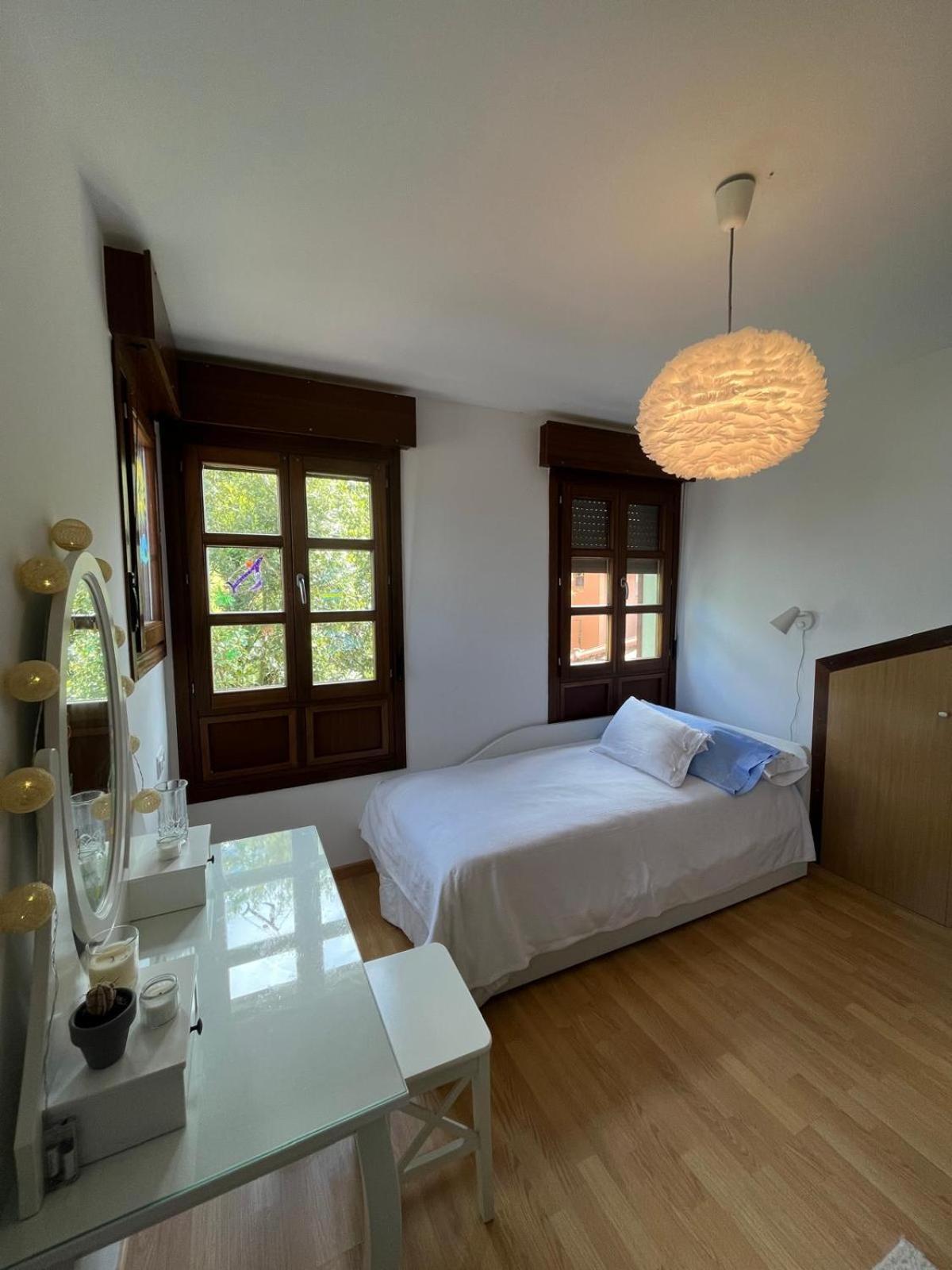 Сasa de vacaciones Casa Con Jardin Asturias Llanes Póo