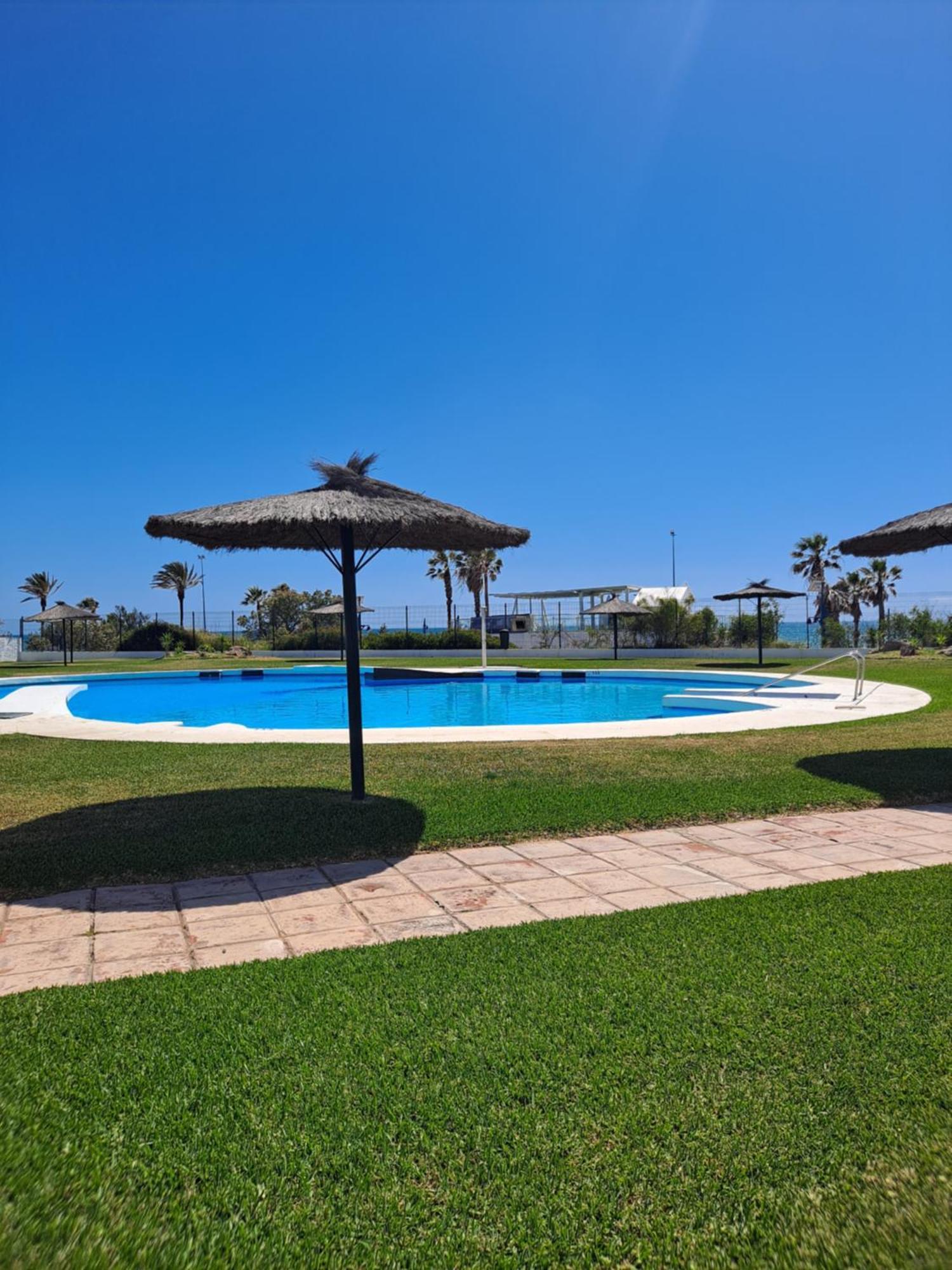 Bajo Acuario Apartment Chiclana de la Frontera