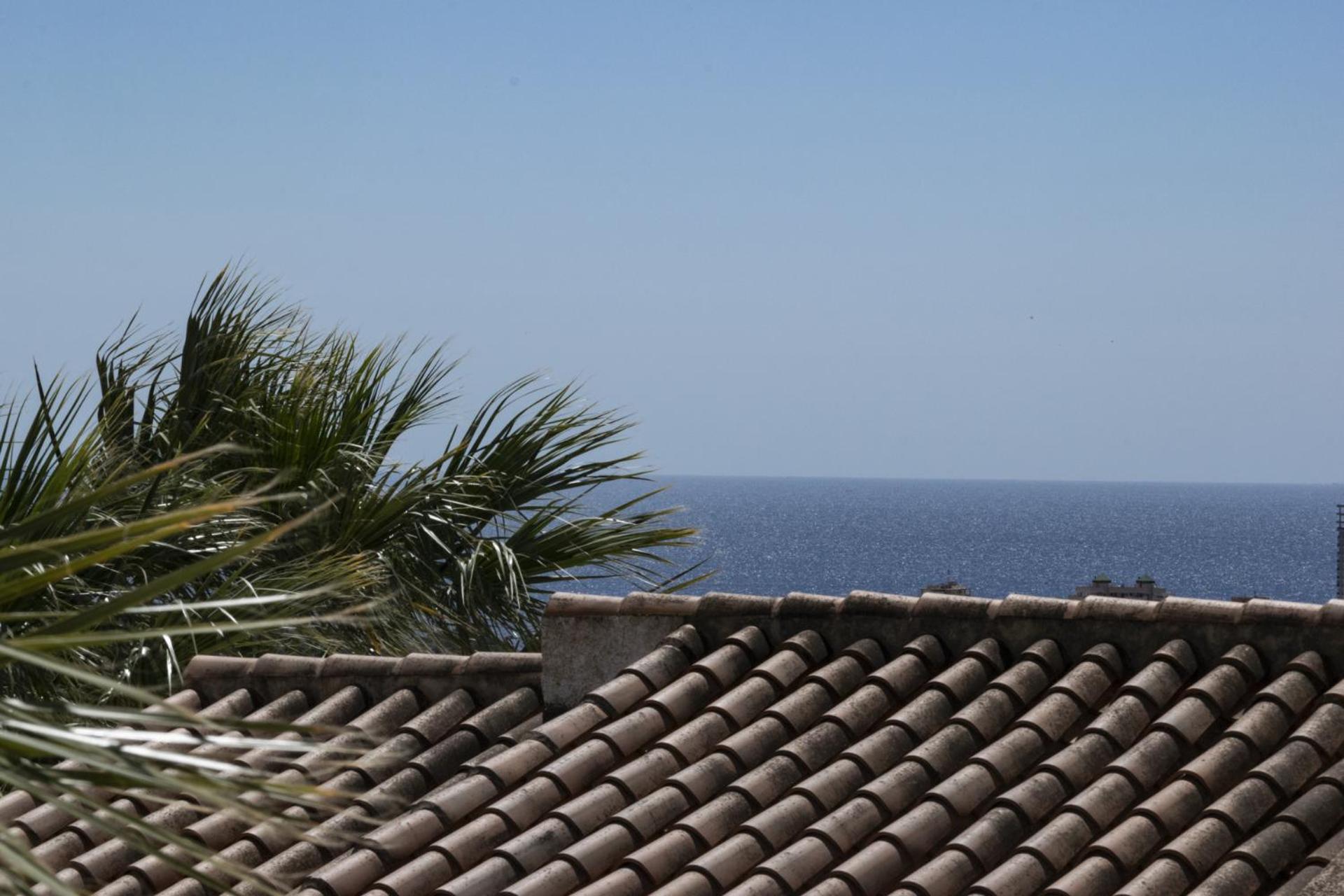 Casa Flora Con Piscinas En Apartamento Calpe