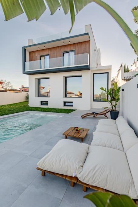 Con Piscina Privada Villa